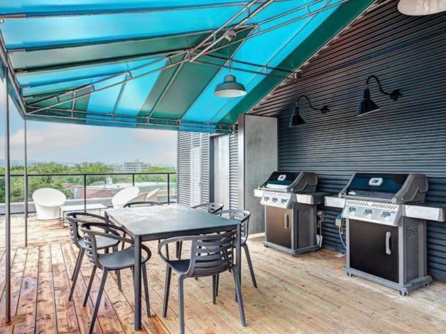Penthouse On Charest - With Parking And Gym Apartment Quebec City Luaran gambar